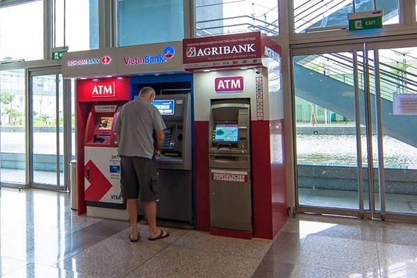 ATMs are available at Noi Bai airport