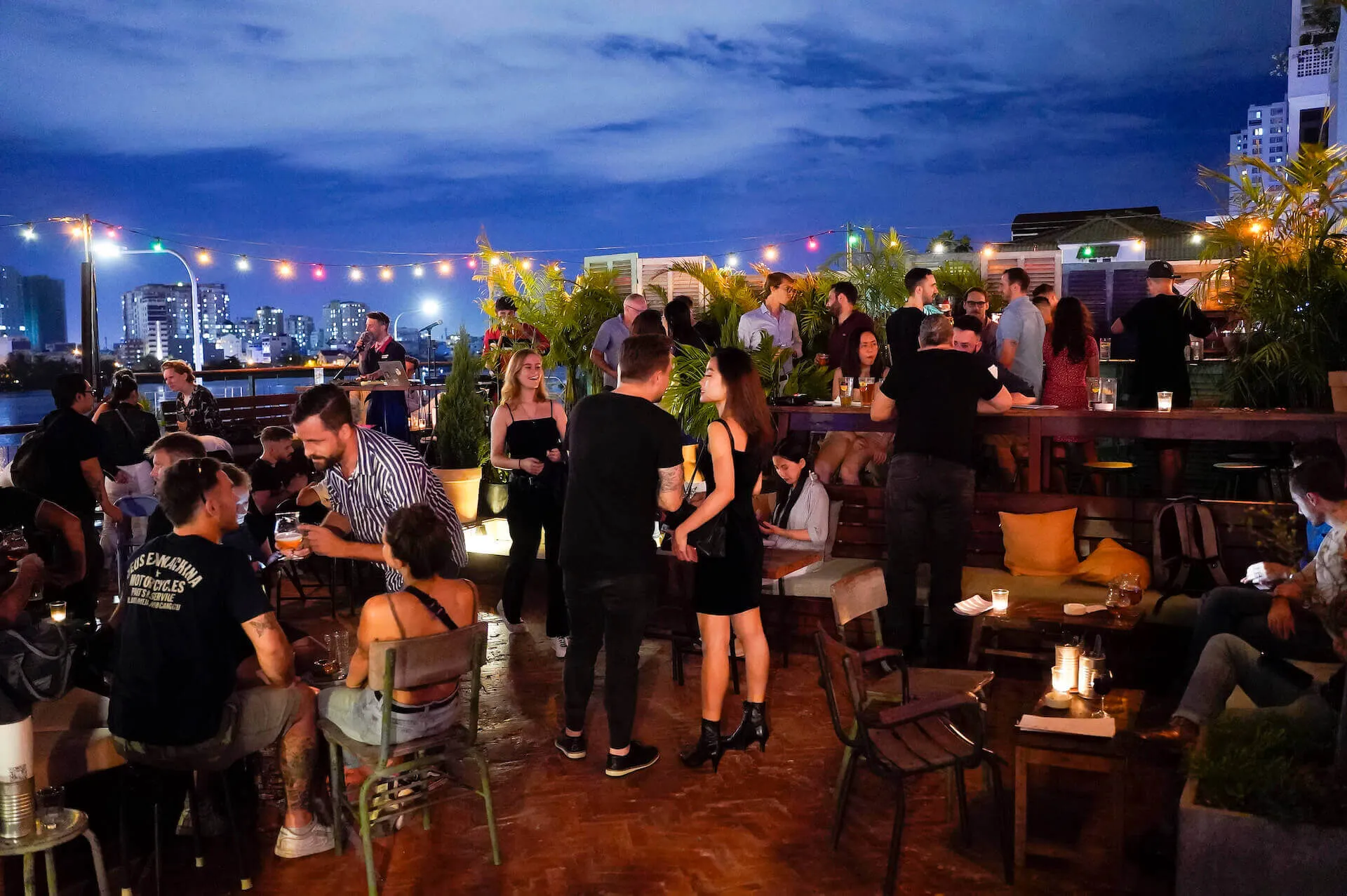 Le Caf&eacute; des Stagiaires best bar in Saigon