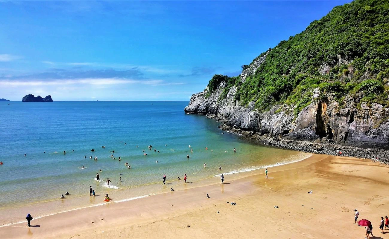 Cat Co 1 Beach near Flamingo Cat Ba Beach Resort