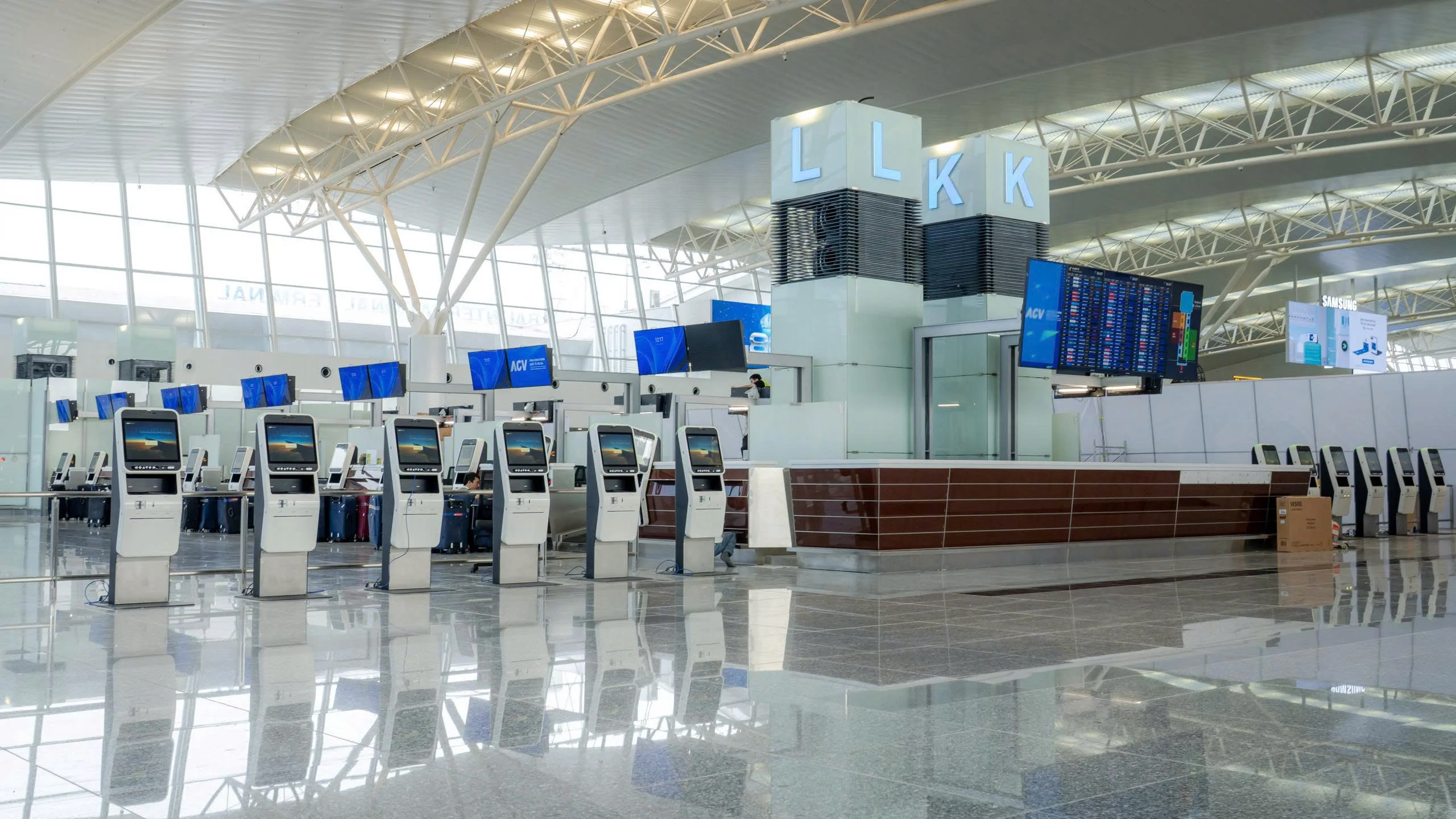 Noi Bai Terminal 2 checkin area