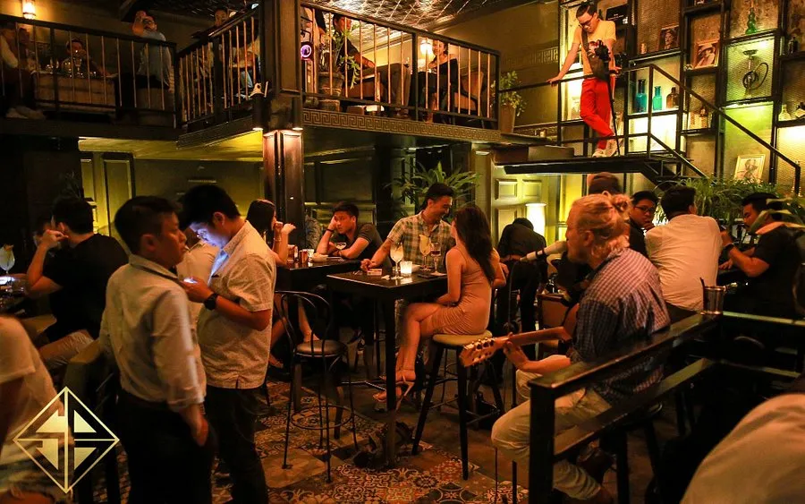Sunffbox best bar in Ho Chi Minh city