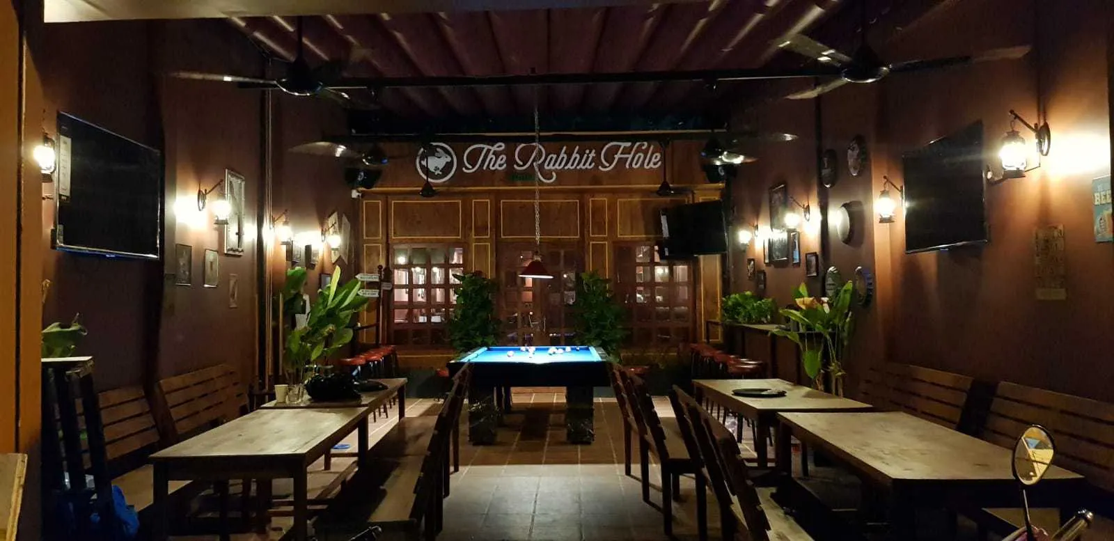Rabbit Hole Sports Bar best bar in Ho Chi Minh city