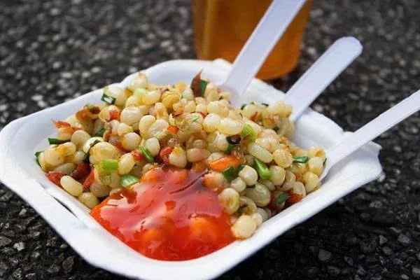 Bao xao (stir-fried corn)