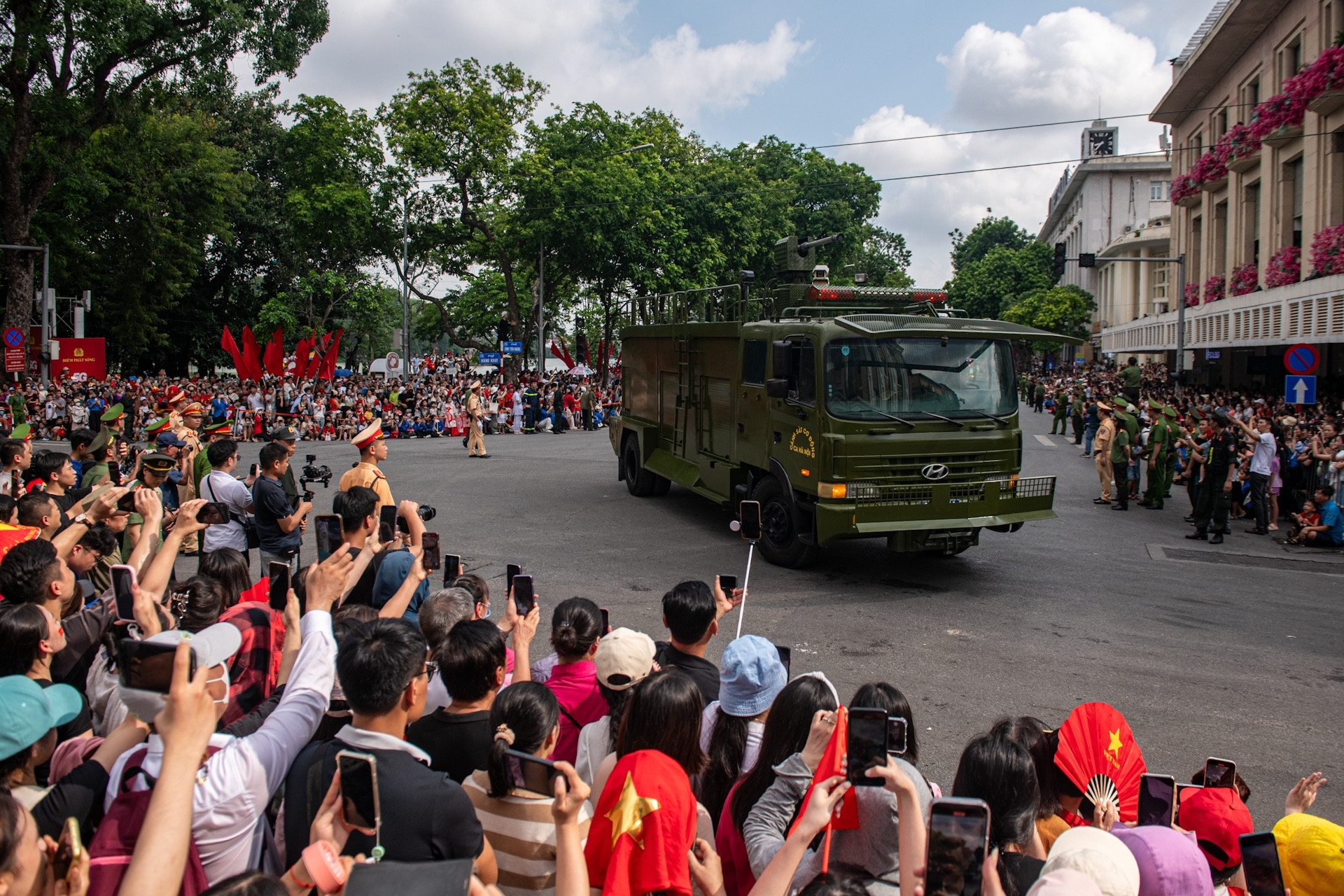 Crowds flocked to the shores of Hoan Kiem Lake in Hanoi to watch the parade rehearsal
