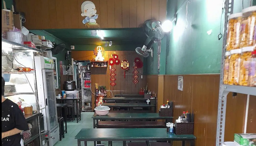 Dieu Khong Vegetarian Restaurant – An Affordable Veggie Bún Riêu (Vegetarian)