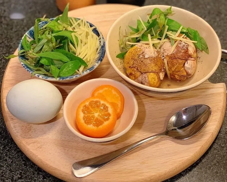 eating a fetal duck egg northern style