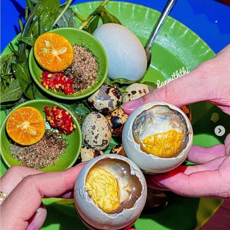 eating a fetal duck egg southern style