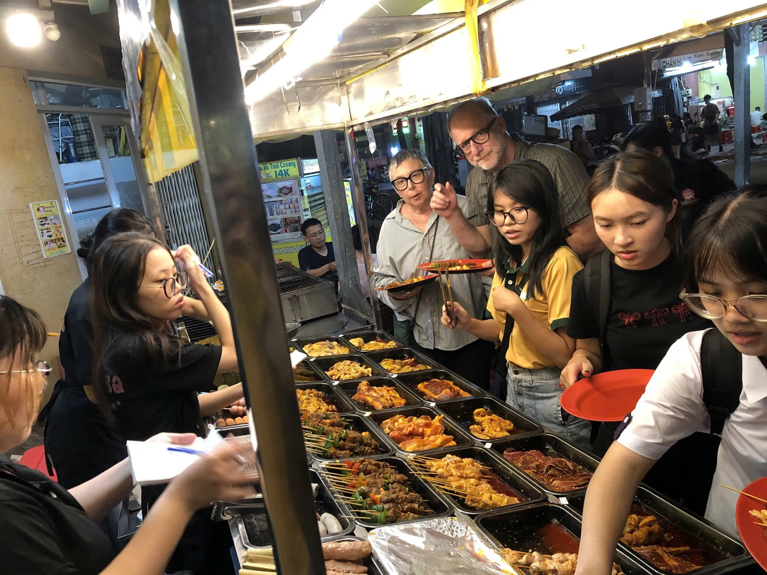 experience real Saigon with Vespa A Go Go