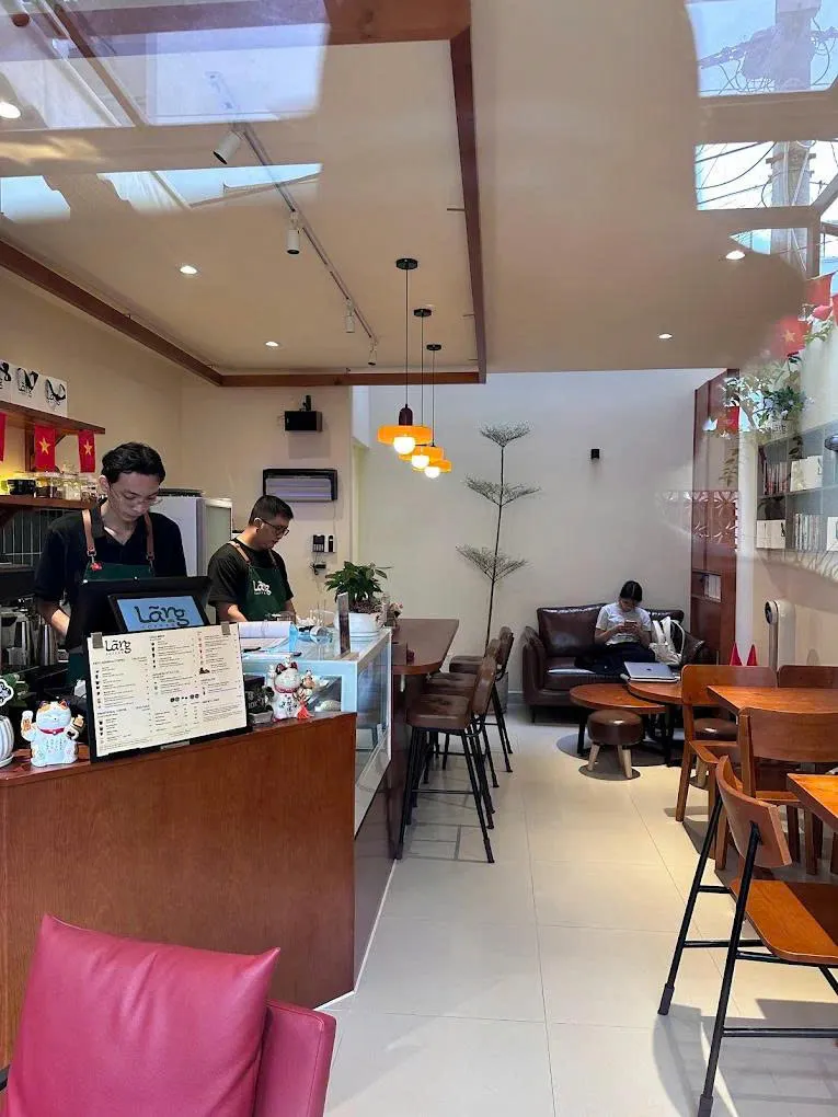 Lãng Coffee thao dien