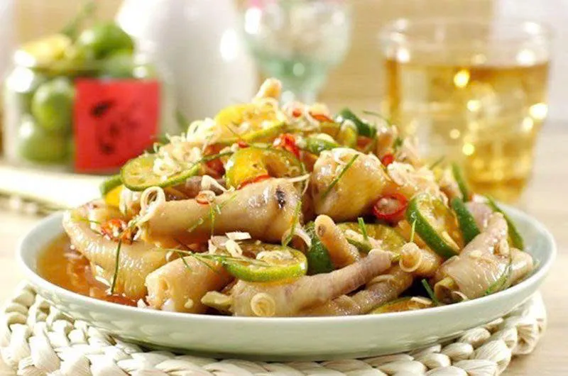 Lemongrass Boneless Chicken Feet