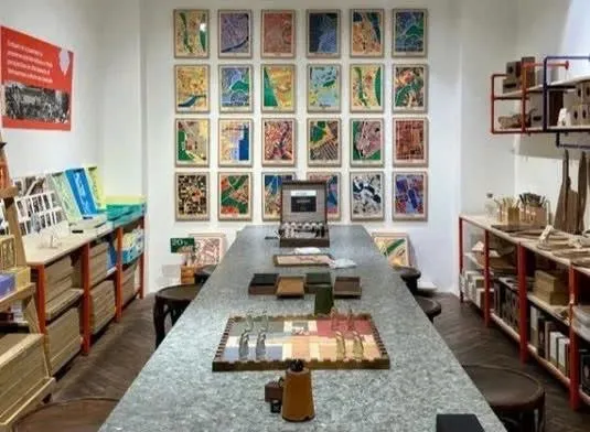 Maztermind Ho Chi Minh souvenir