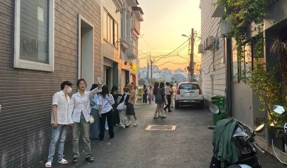 Nguyen Van Nguyen Alley