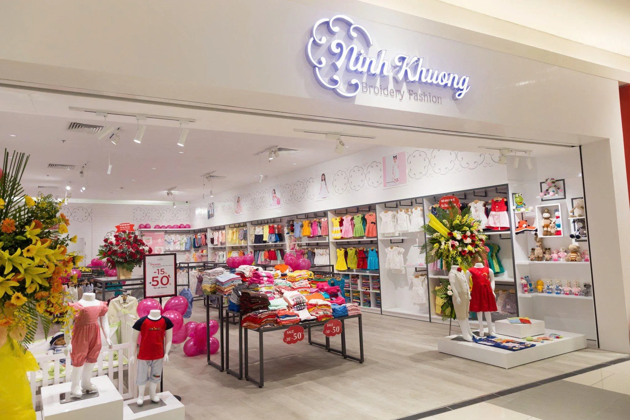 Ninh Khuong Ho Chi Minh souvenir