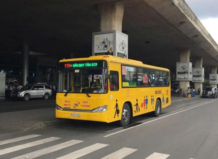 public buses shuttles tsn airport
